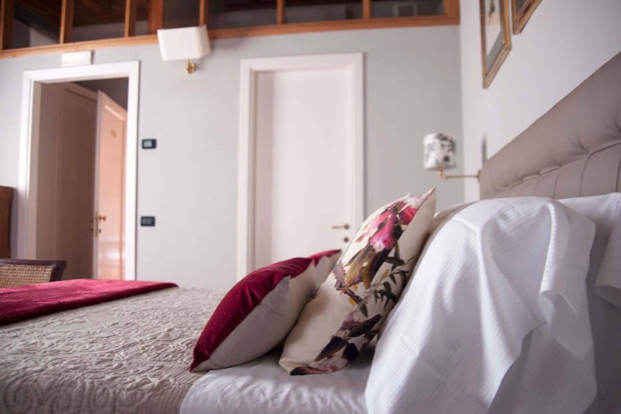 Antica Dimora De' Benci Bed & Breakfast Florence Exterior photo